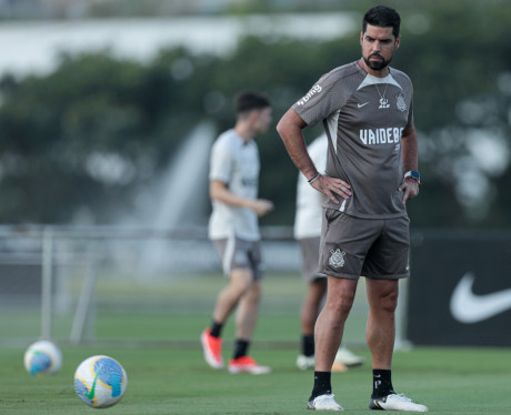 Corinthians realizou o penltimo treinamento antes de enfrentar o Flamengo, no sbado