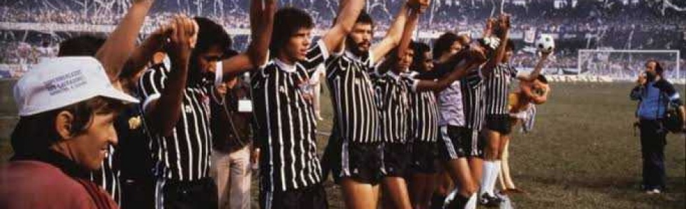 Corinthians reencontra soluo para a ponta depois de anos sem Romero