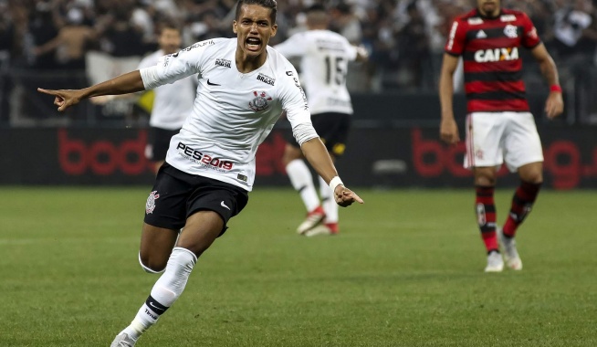 Flamengo 1 x  0 Corinthians  - Brasileiro 2013