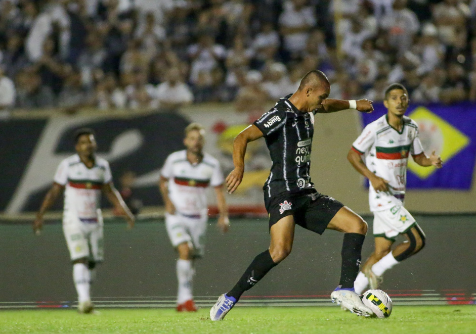 Confrontos entre Corinthians e Portuguesa-RJ