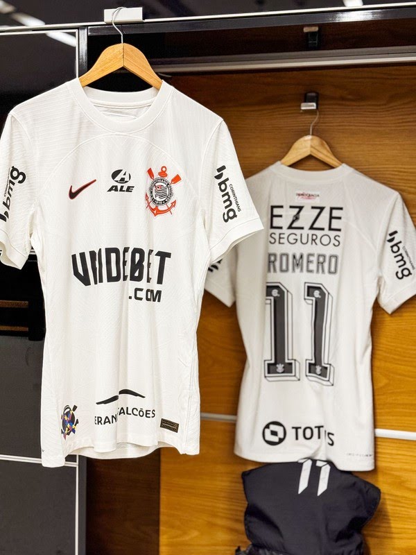Corinthians fecha mais um patrocnio por meio de permuta
