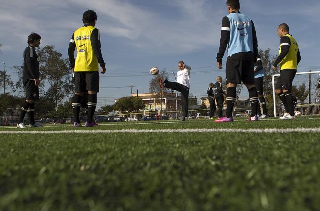 Corinthians faz treino no gramado sinttico antes de enfrentar o Tijuana