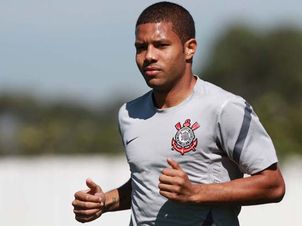 Guilherme Andrade ser titular do Corinthians contra o Cruzeiro