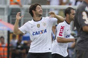 Pato ser titular contra o Botafogo-SP