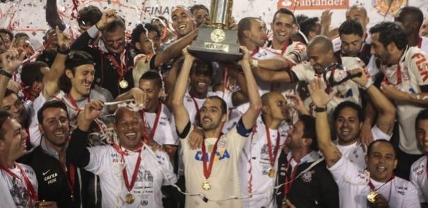 Corinthians venceu 12 de 14 confrontos de mata-mata contra rivais no século