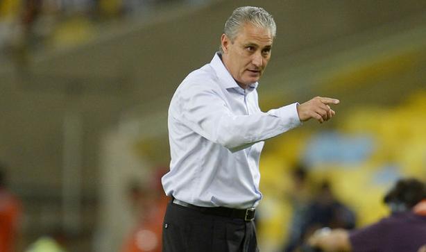 Tite escala o Corinthians com Danilo, Romarinho, Sheik e Pato no ataque