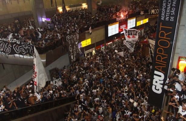 No Mundial, comemorao foi remarcada para evitar aglomerao como a que aconteceu em Guarulhos