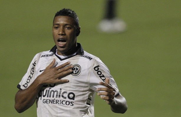 Jucilei jogou no Corinthians at 2011
