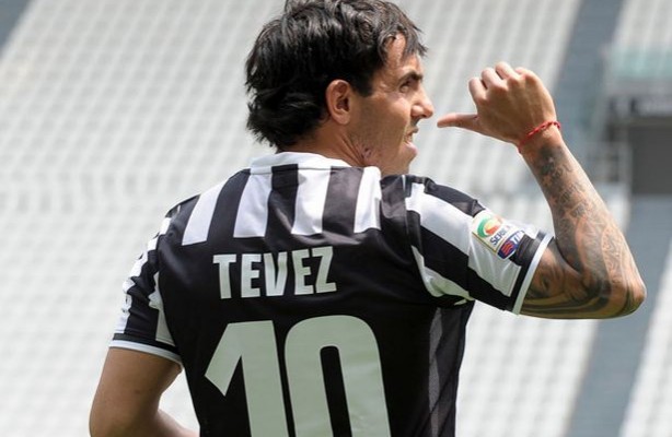 Carlitos Tvez se isolou na artilharia do Campeonato Italiano