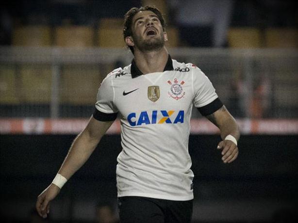 Alexandre Pato ainda  jogador do Corinthians