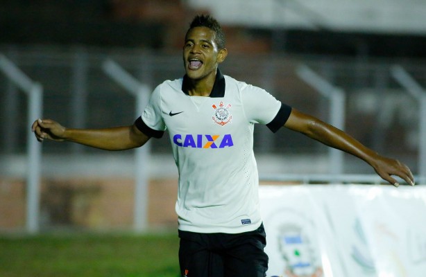 Z Paulo fez dois golaos contra o Flamengo na Copinha