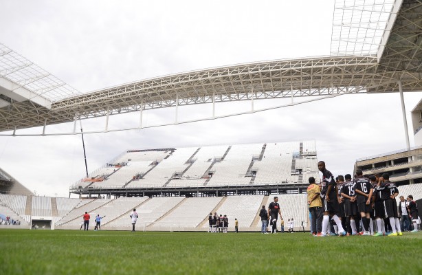 Arena Corinthians far seu segundo evento-teste