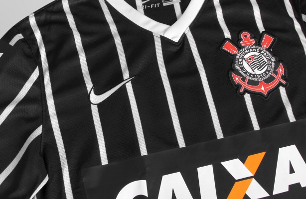 Camisa 2 do Corinthians est em promoo na Futfanatics