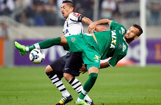 Corinthians desiste de contratar Leandro, que deve reforar o Palmeiras