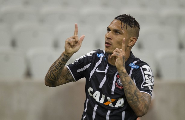 Guerrero ter problemas para renovar com o Corinthians