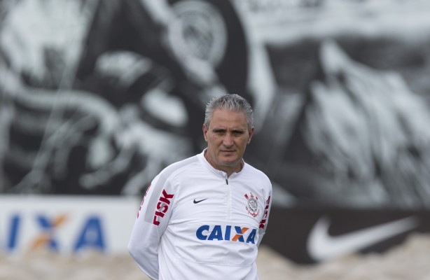 Tite  um dos cotados para assumir o comando do Corinthians em 2015