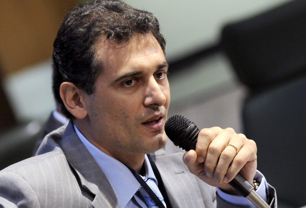 Paulo Castilho se tornou porta-voz da oposio s organizadas paulistas