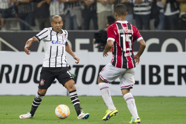 Na primeira rodada da Libertadores, Sheik deu o passe para o segundo gol do Timo