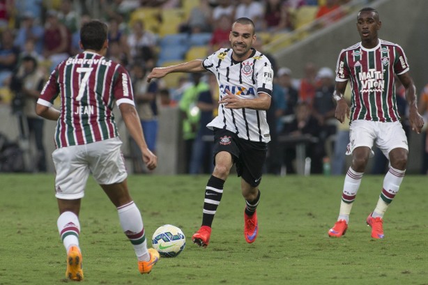 Bruno Henrique foi titular contra o Fluminense