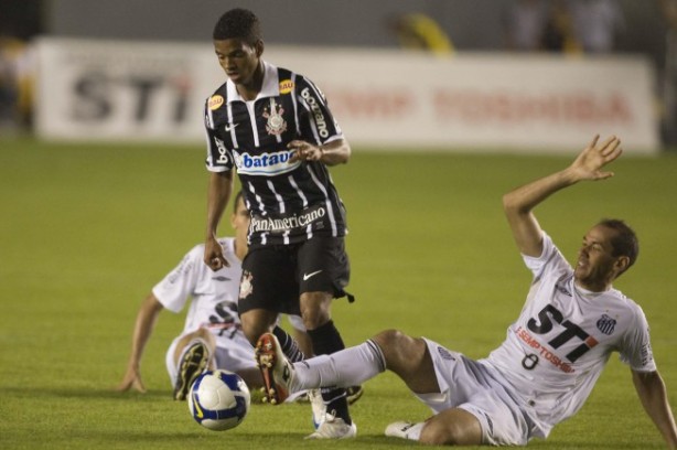 Voc se lembra? Jadson integrou o elenco do Corinthians no Brasileiro de 2009