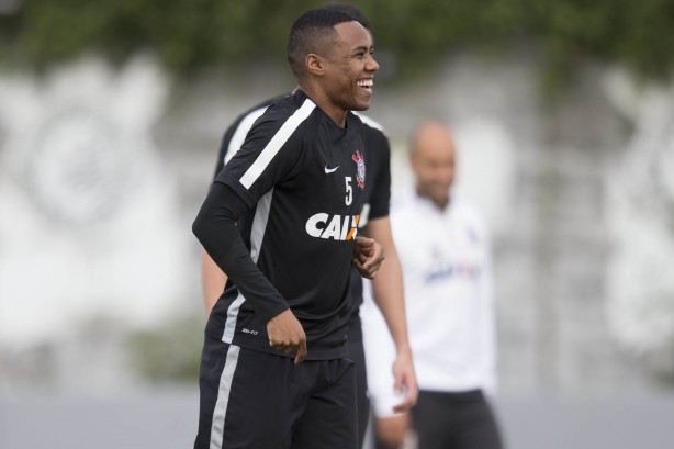 Elias marcou gols contra Flamengo e Vasco