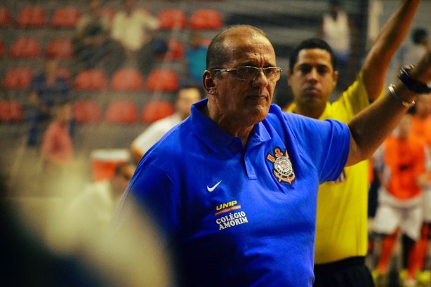 Fernando Ferreti, tcnico do Corinthians Futsal, promoveu estgio para treinadores