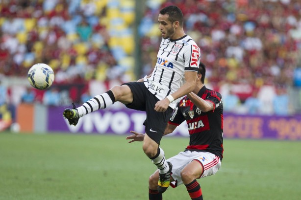 Timo entra em campo contra o Flamengo para desempatar retrospecto