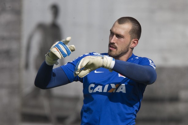 Walter ser o responsvel pelo gol do Corinthians na partida contra o Atltico-MG