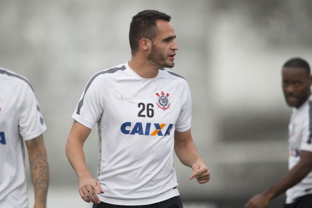 Renato Augusto se desculpou por resultado na Arena Corinthians