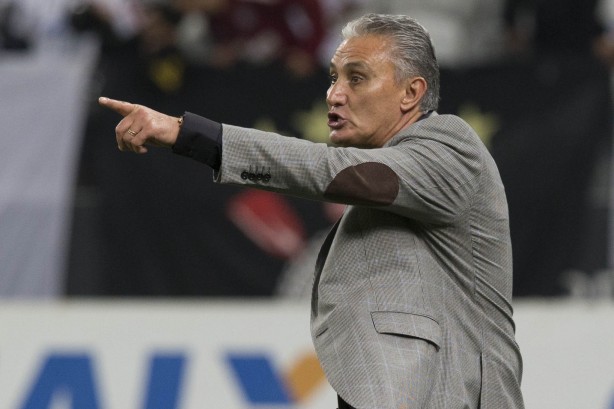 Tite se ops  situao sofrida pelo Joinville