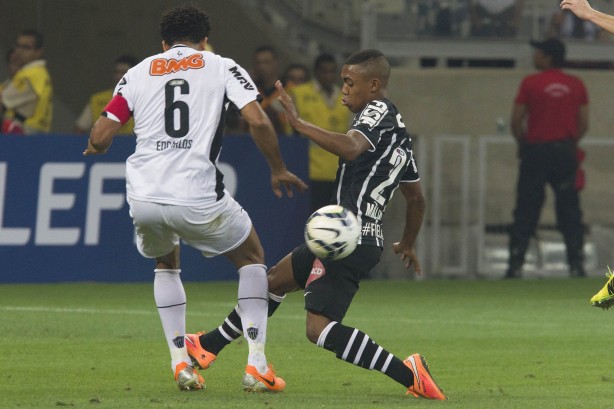 Corinthians e Atltico-MG disputam jogo que pode decidir o Campeonato Brasileiro