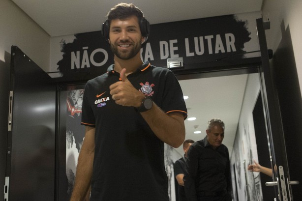 Depois de se firmar como titular em 2015, Felipe se tornou incontestvel no Corinthians de 2016 para ser convocado  Seleo