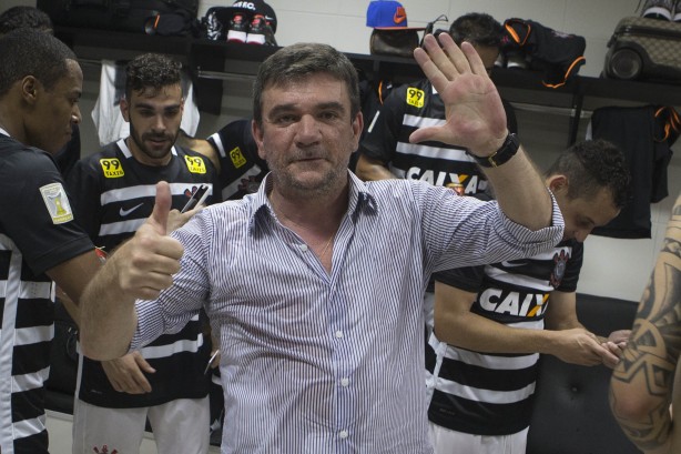 Andrs deixou seu cargo de superintendente de futebol no Corinthians