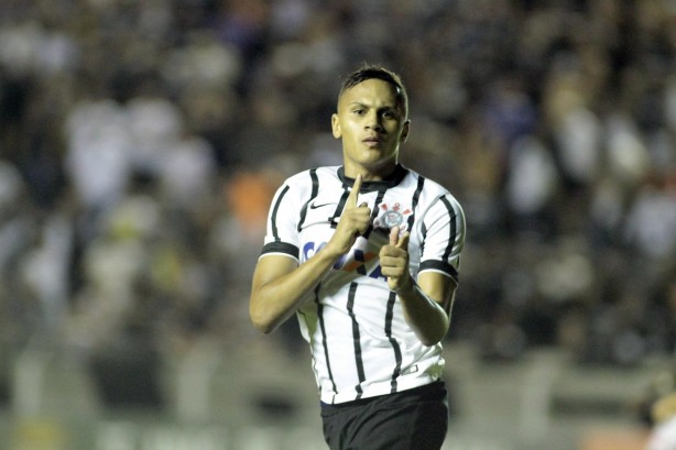 Depois de brilhar contra o Ituano, Lo Jab tem a responsabilidade de comandar o Corinthians ante o Cruzeiro