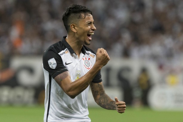 Lucca  o vice-artilheiro do Corinthians na temporada, com cinco gols