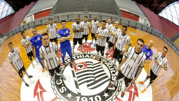 Corinthians  lder da Liga Paulista de Futsal