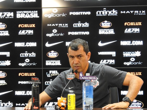 Fbio Carille conversou com a imprensa sobre possvel sada do Corinthians