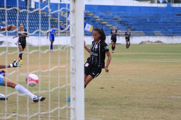 Meninas do Corinthians empataram em 3 a 3 com o So Jos