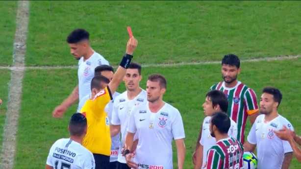 Romero nunca havia levado carto vermelho com a camisa do Corinthians