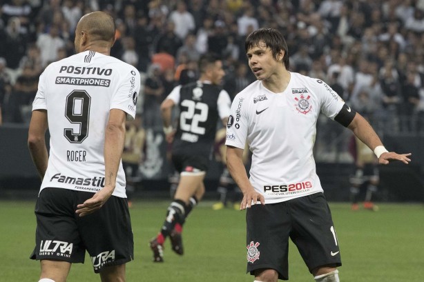 Com dupla de ataque composta por Roger e Romero, Timo se despediu da Libertadores