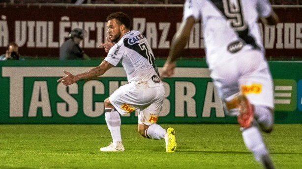 Andr Luis, goleador da Ponte Preta em 2018, agora  atacante do Corinthians