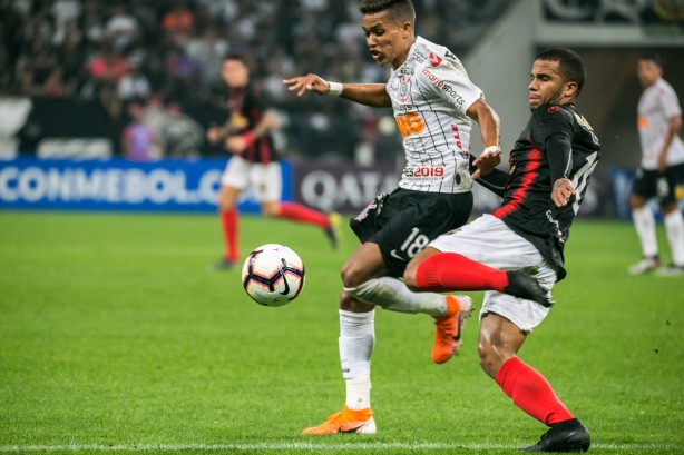 Pedrinho segue jogando pelo Corinthians s vsperas de se apresentar  Seleo Olmpica