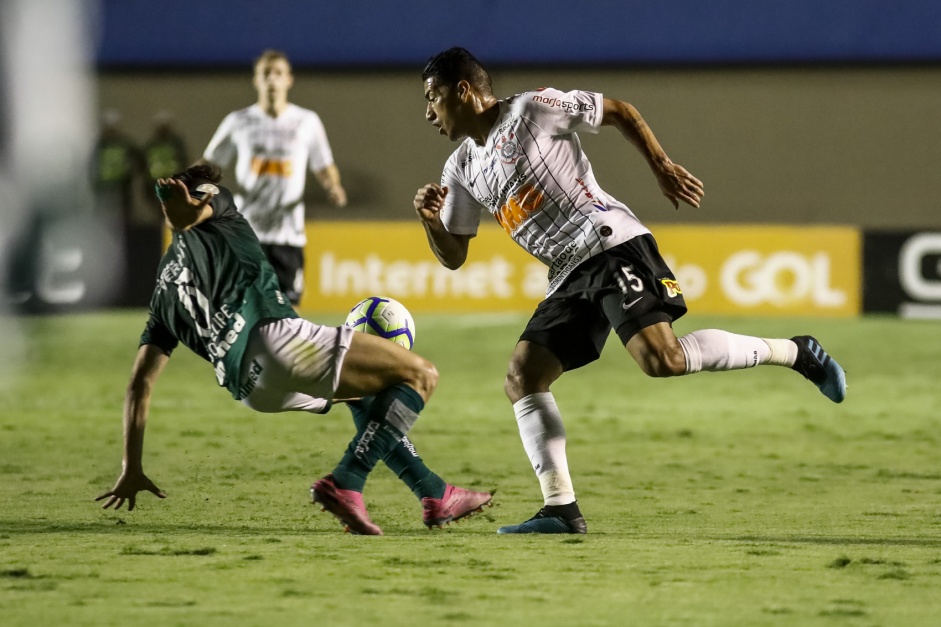 Empate manteve o Corinthians na quarta colocao do Brasileiro