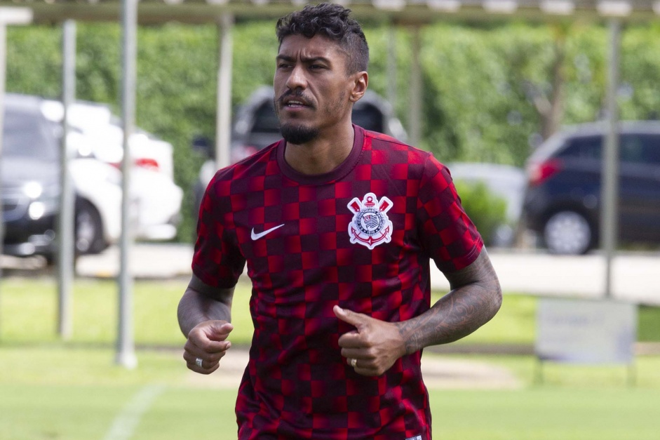 Paulinho  um dos alvos do Corinthians para a temporada 2022