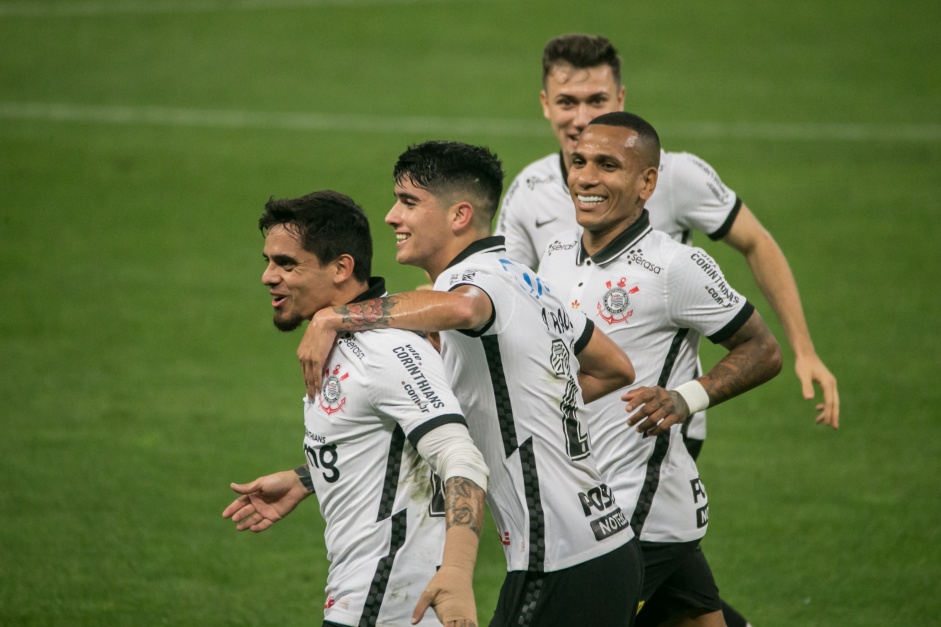 Corinthians voltou a vencer no Campeonato Brasileiro