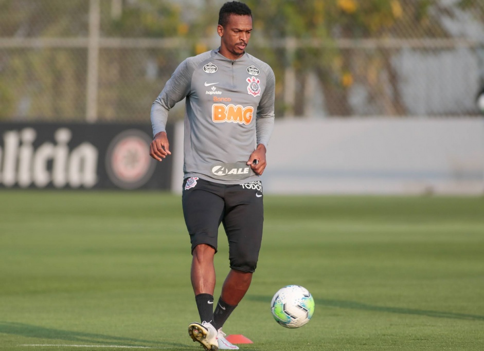 J no tem presena confirmada na estreia do Corinthians na Copa do Brasil
