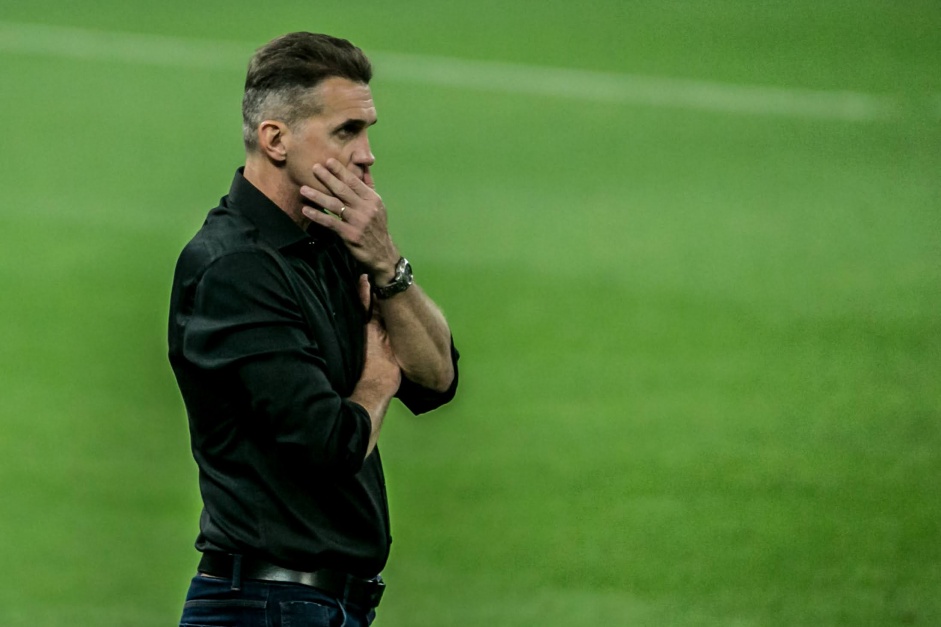 Vagner Mancini tem duas vitrias e duas derrotas no comando do Corinthians