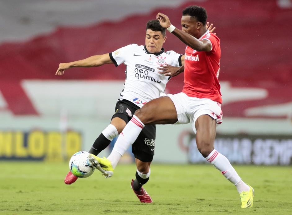 Corinthians e Internacional ficaram no 0 a 0 no Beira-Rio