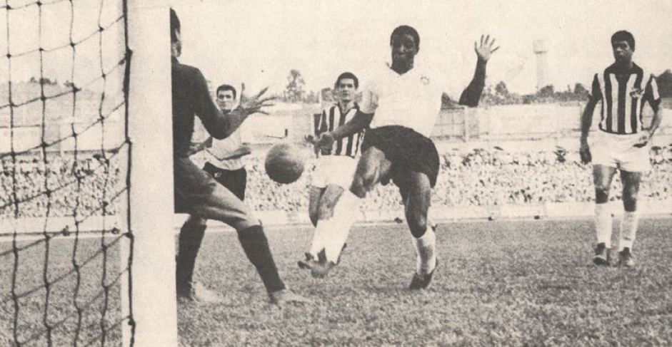 Com 172 gols, Flvio  o nono maior artilheiro da histria do Corinthians