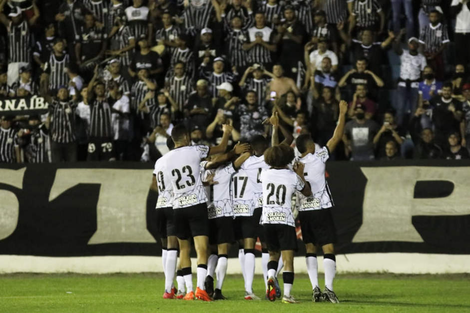 Corinthians est classificado para a prxima fase da Copinha
